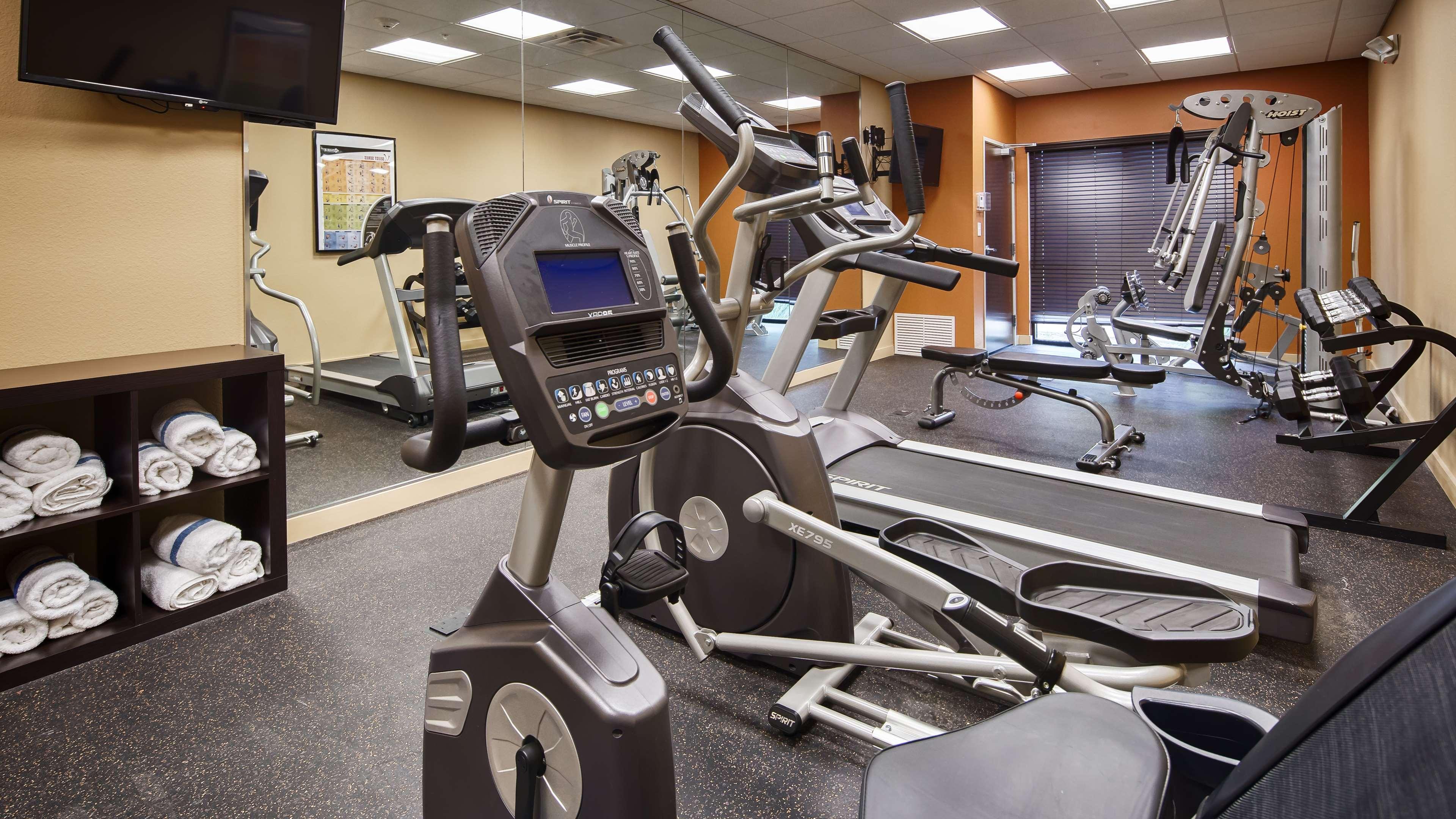Best Western Plus Elmendorf Hotel San Antonio Hotel Экстерьер фото